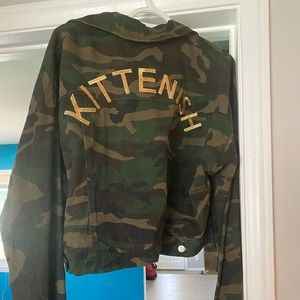 Kittenish Camo cropped jacket